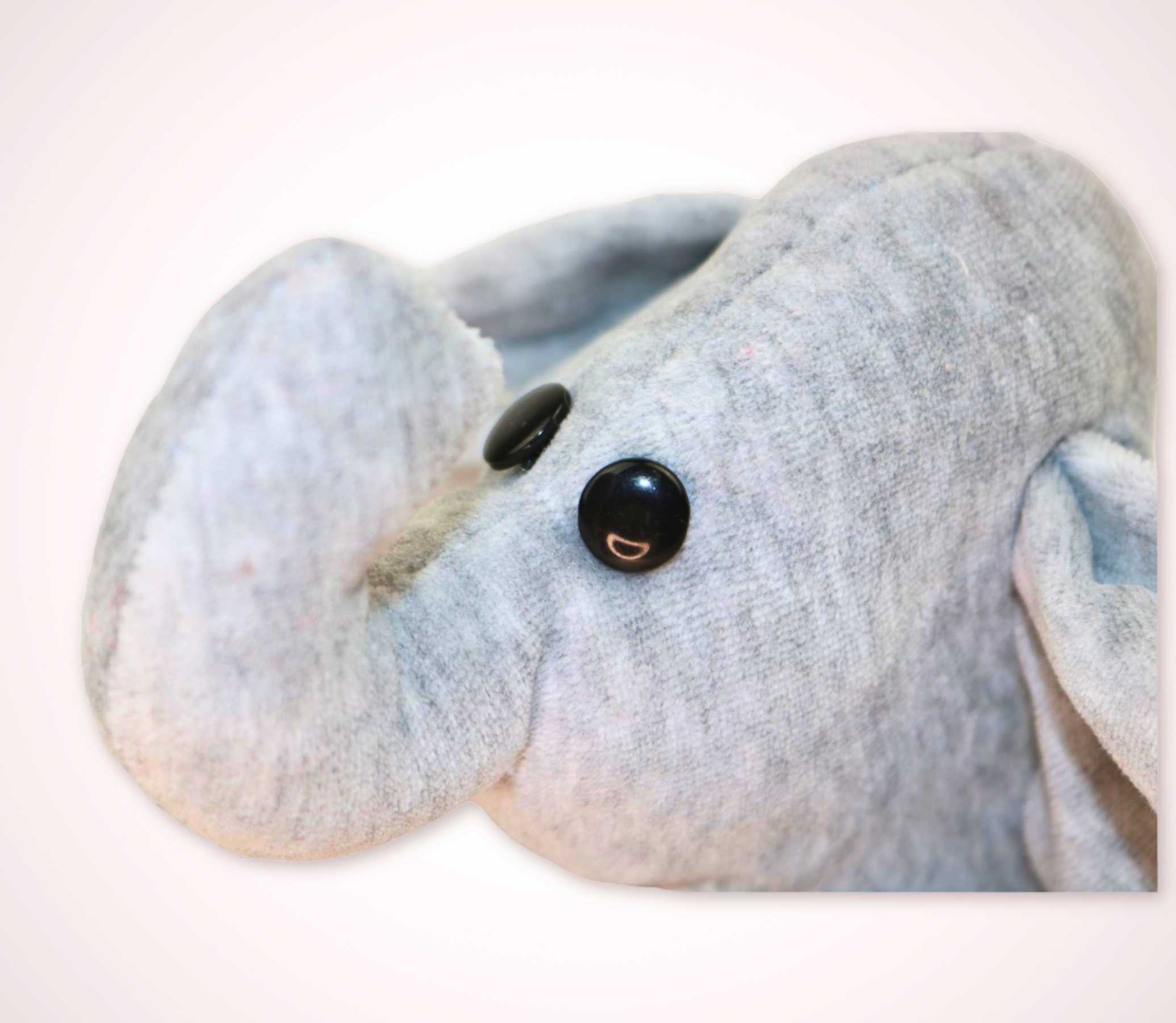 Kopf Elefant Kuscheltier graue Kulleraugen